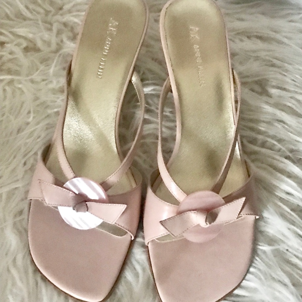 Vintage Pale Pink Strapless Sandals